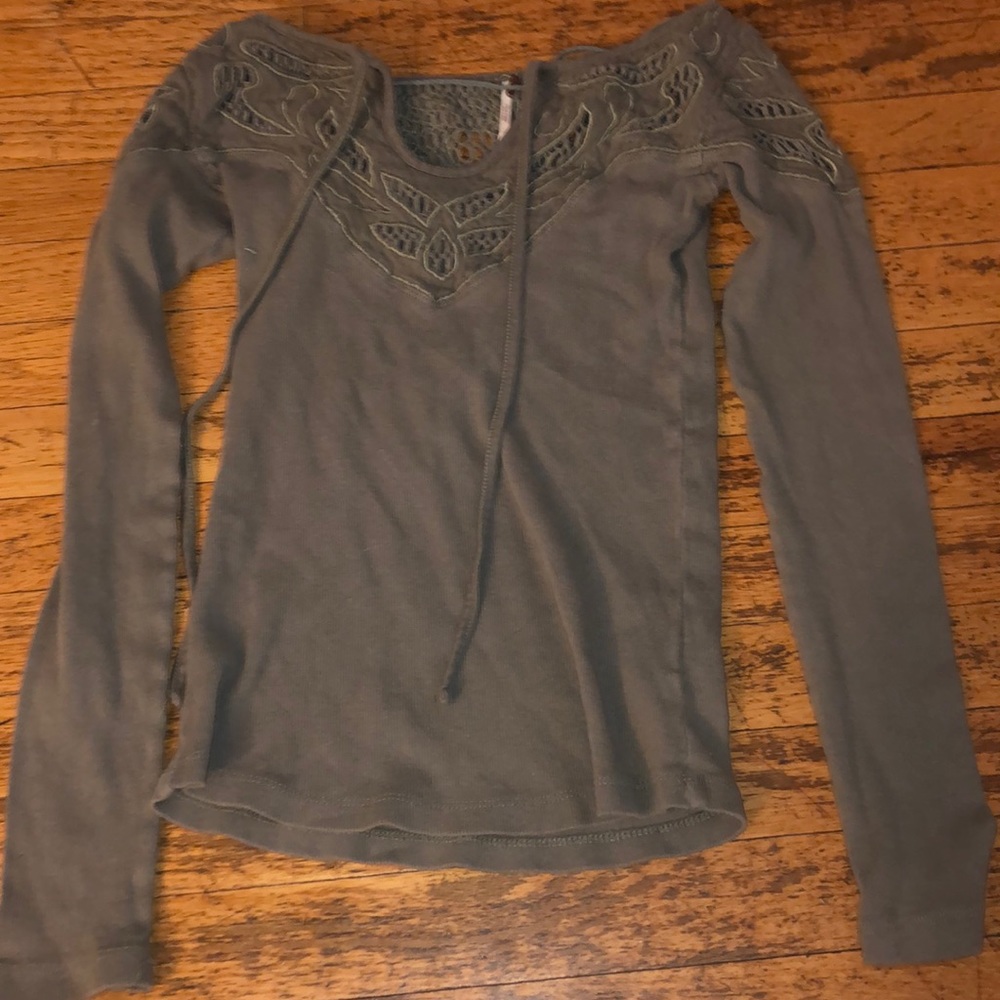 Olive long sleeve with embroidery cut out